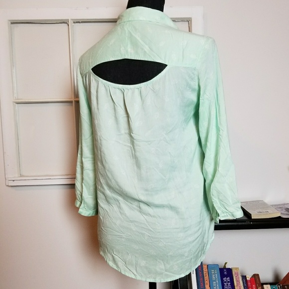 American Eagle Outfitters Top - Picture 2 of 3